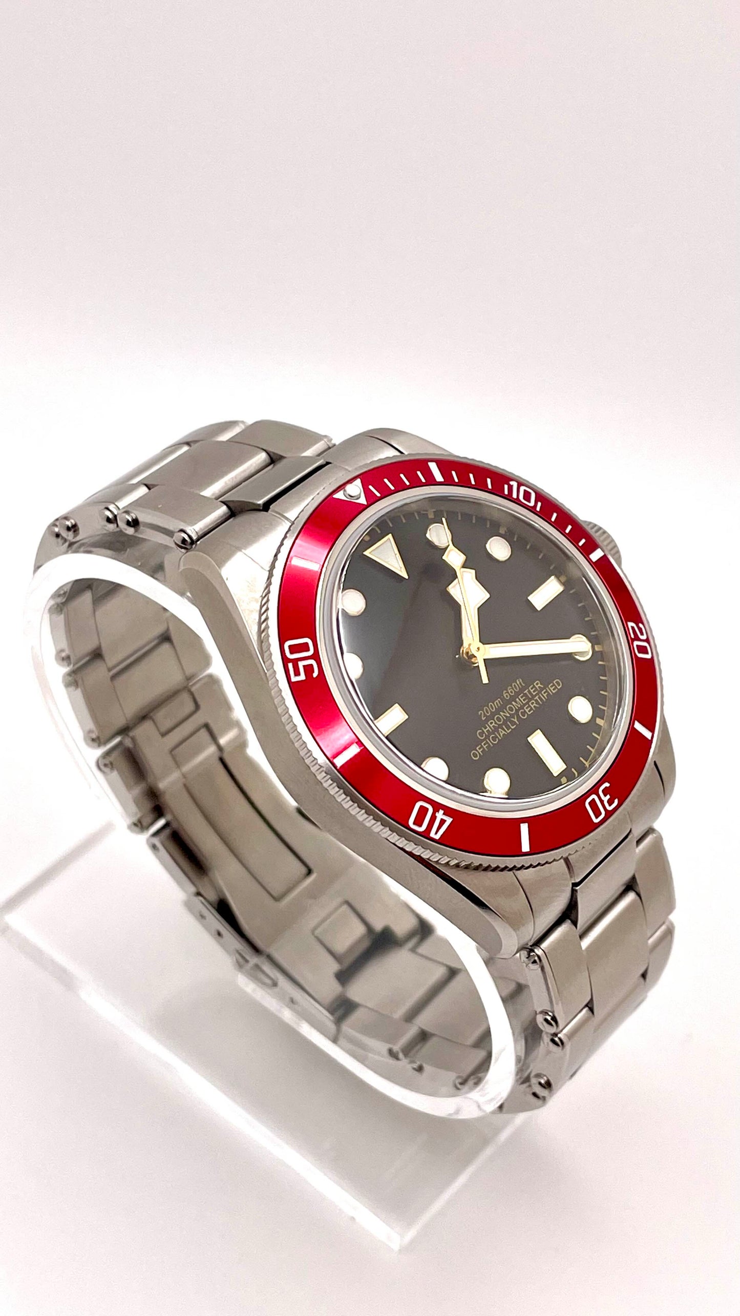 Custom Built 39mm Diver Domed Sapphire Style Watch